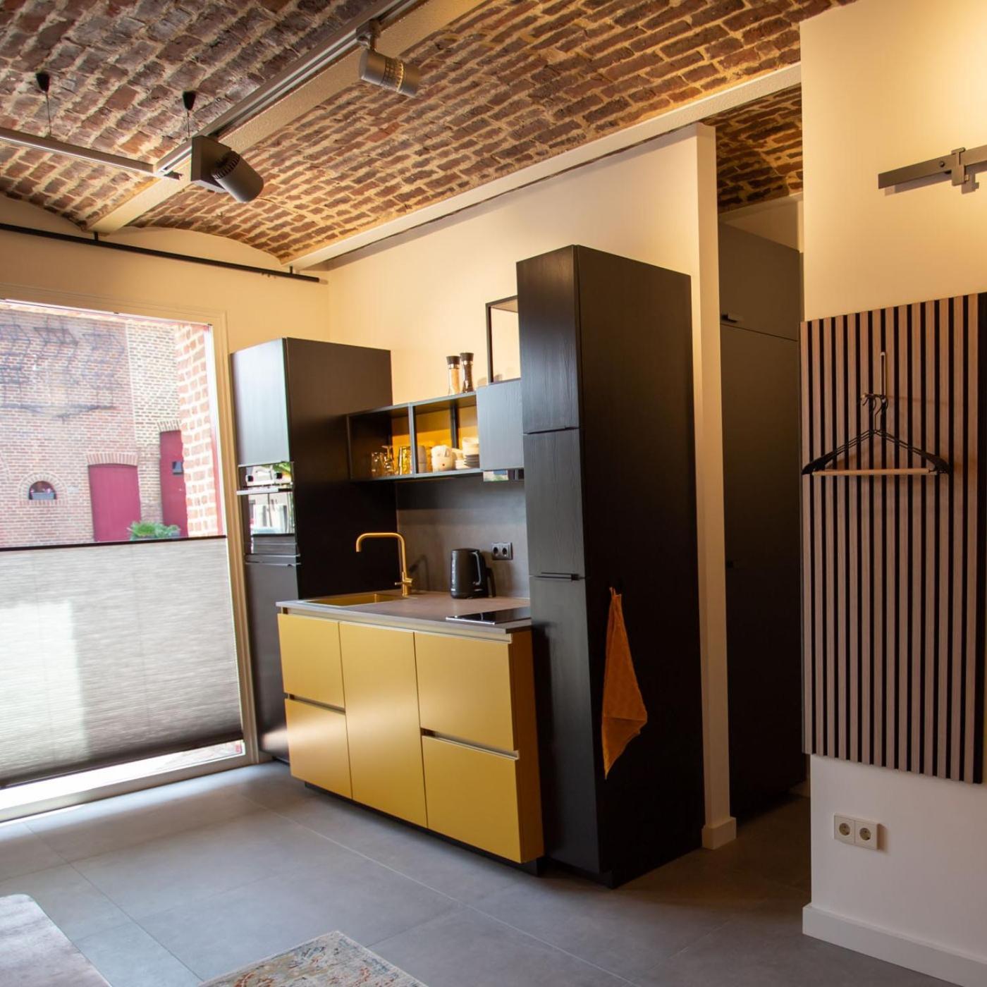 De Schroer Apartment *